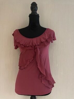 LC Lauren Conrad Ruffled Scoop Blouse in Mauve small romantic flutter sleeve